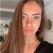 Ofrezco clases desde primaria hasta bachillerato y en cuanto a idiomas, francés e inglés